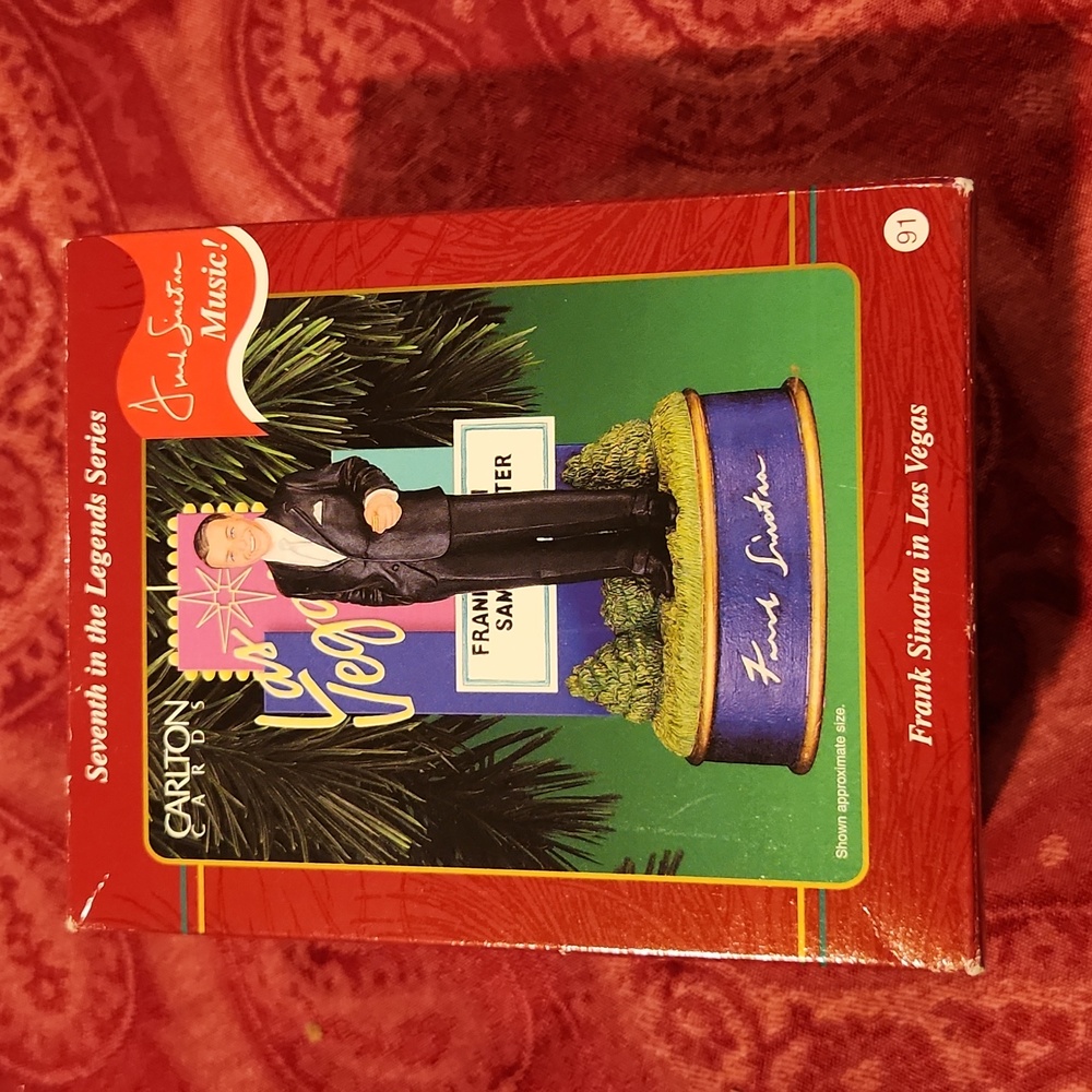 2001 Carlton Cards "Frank Sinatra In Las Vegas" Keepsake Ornament